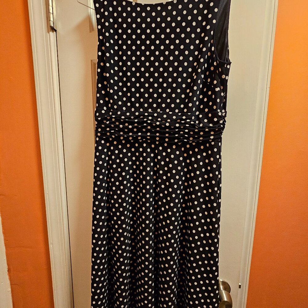 CHAPS Dress size Large, Polkadot Print